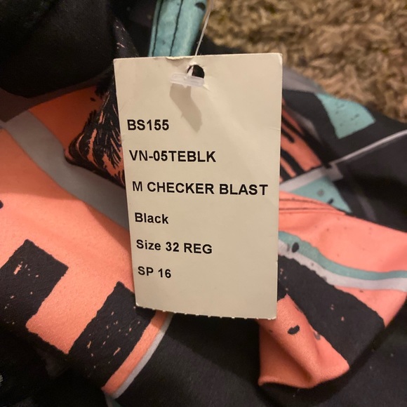 NWT VANS checker blast swim trunks/board shorts sz32 Reg. - Picture 5 of 6